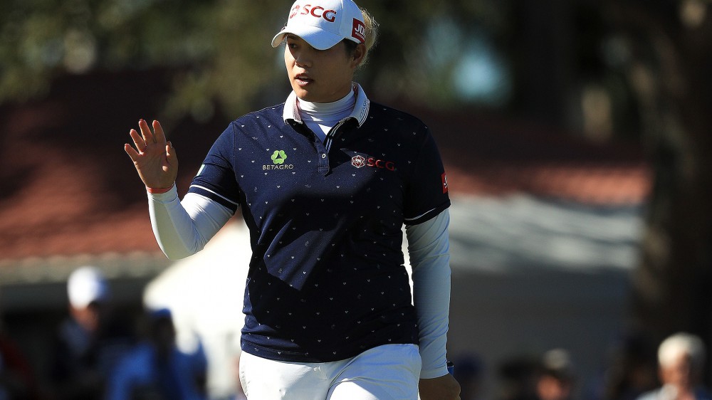 A. Jutanugarn rallies Friday to stay atop Race to CME Globe