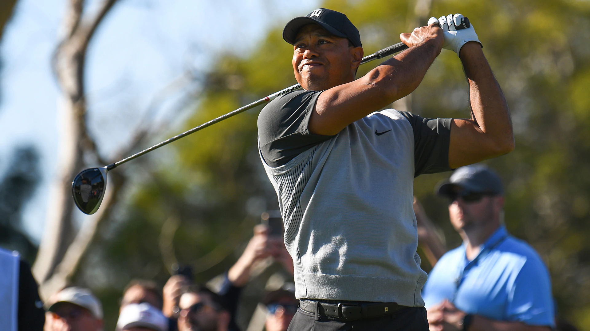 Back to back: Woods commits to Honda Classic