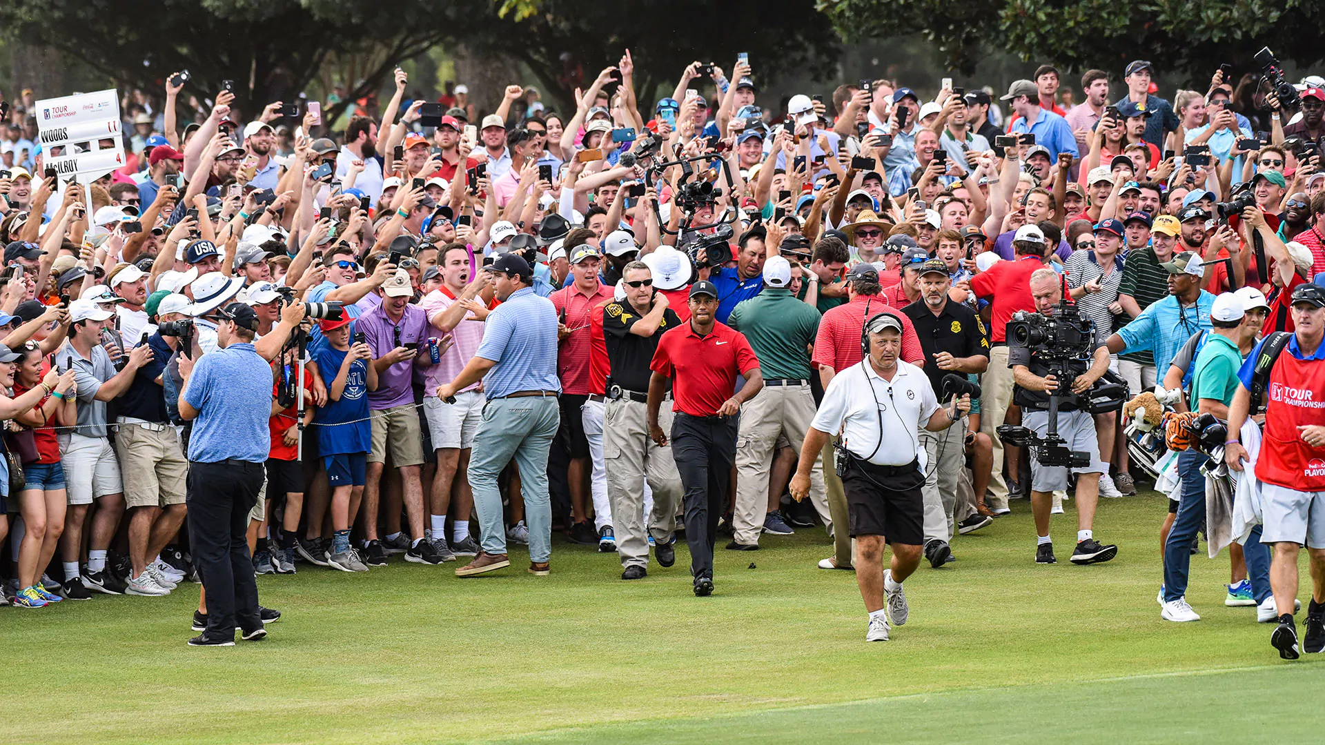 Cut Line year-end wrap: Tiger's tremendous tale, Ryder Cup row