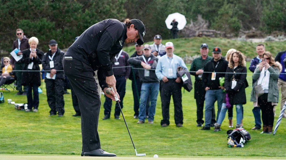 Don't spike this: Rule 13.1c(2) proving handy at Pebble Beach