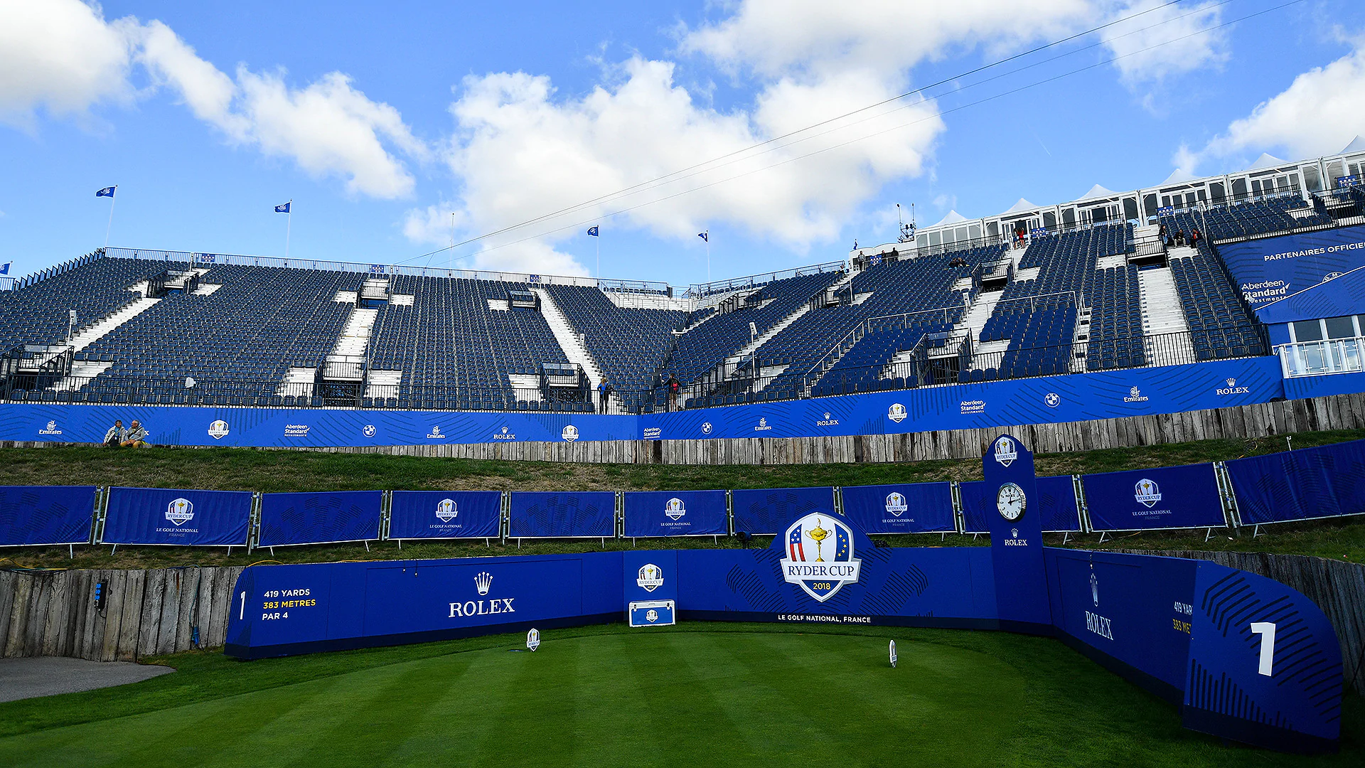 First-tee grandstand 'biggest you'll ever see'