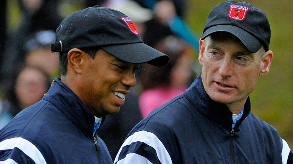 Furyk will replace Woods as assistant if added as pick