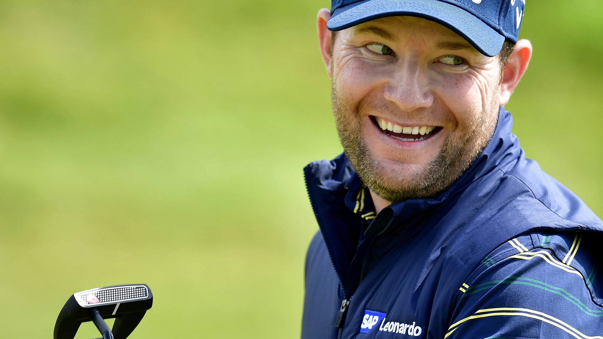 Grace becomes first man to shoot 62 in a major