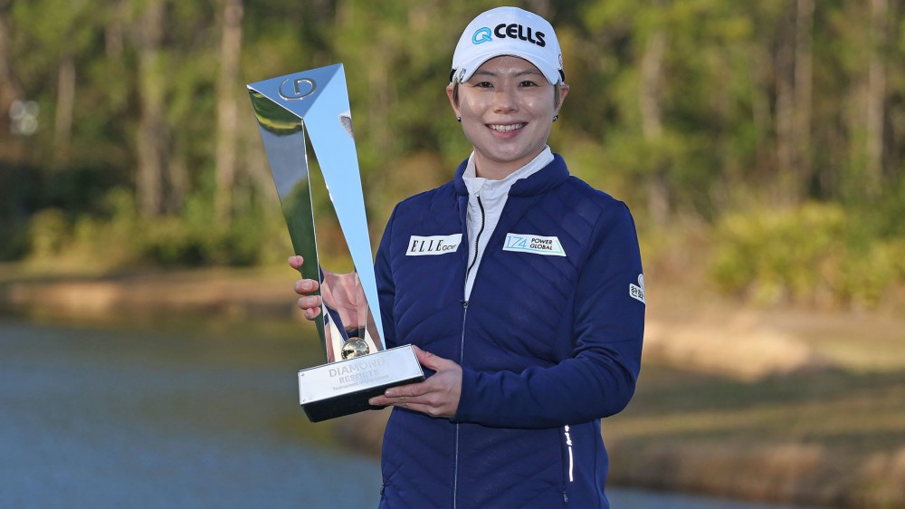 Ji survives cold and wind to win LPGA tour opener