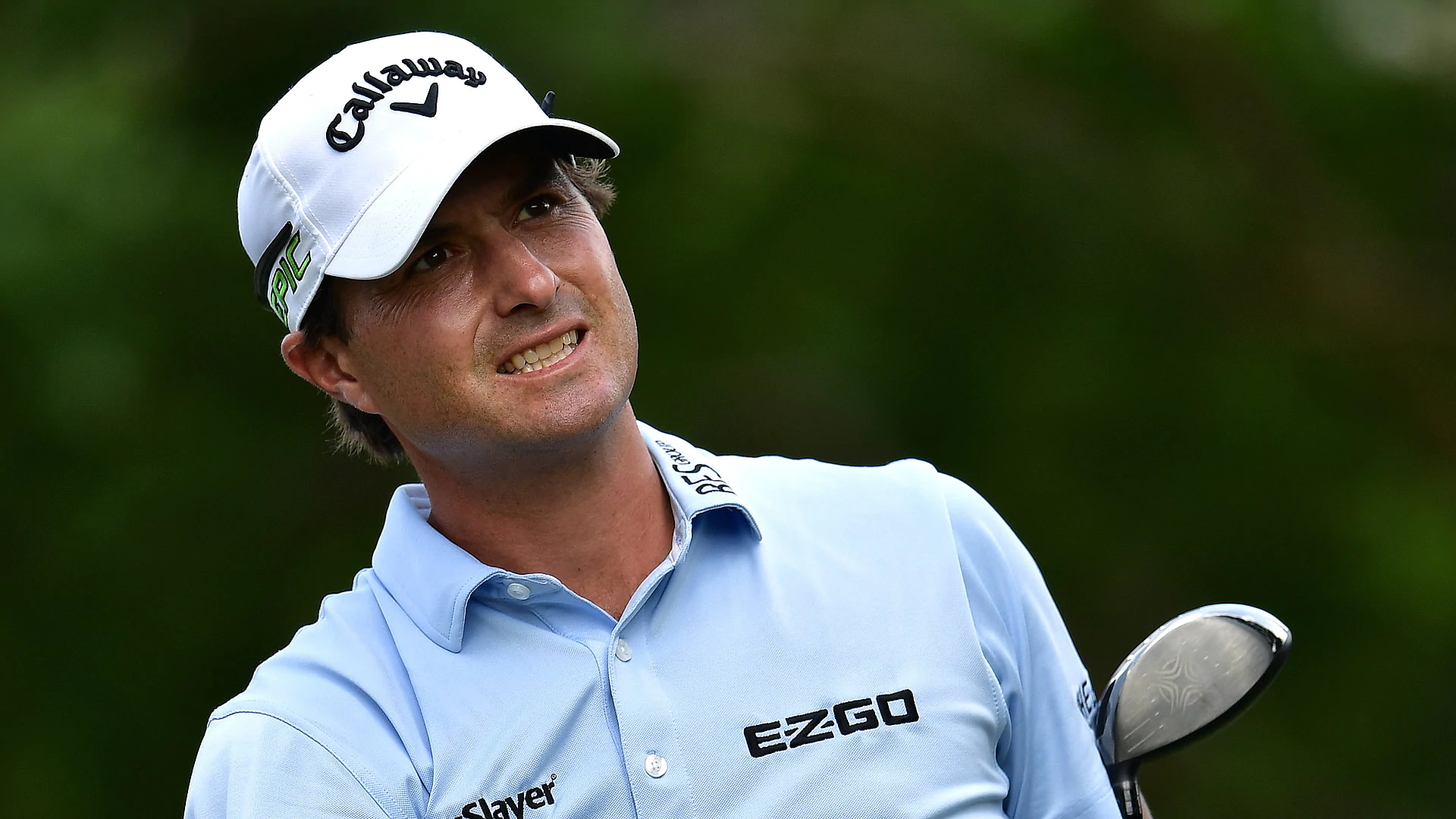 Kisner trips along Green Mile, can't close first major