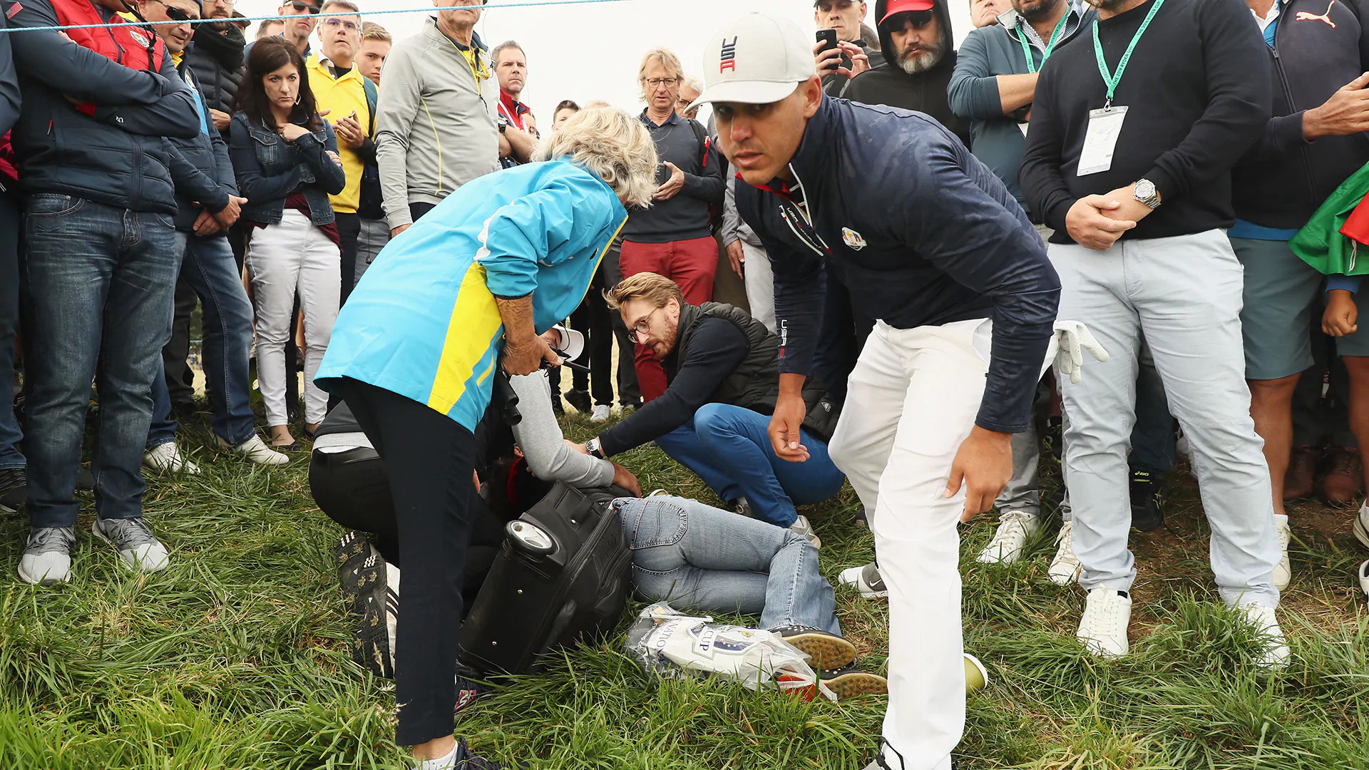 Koepka hits fan with errant drive Friday morning