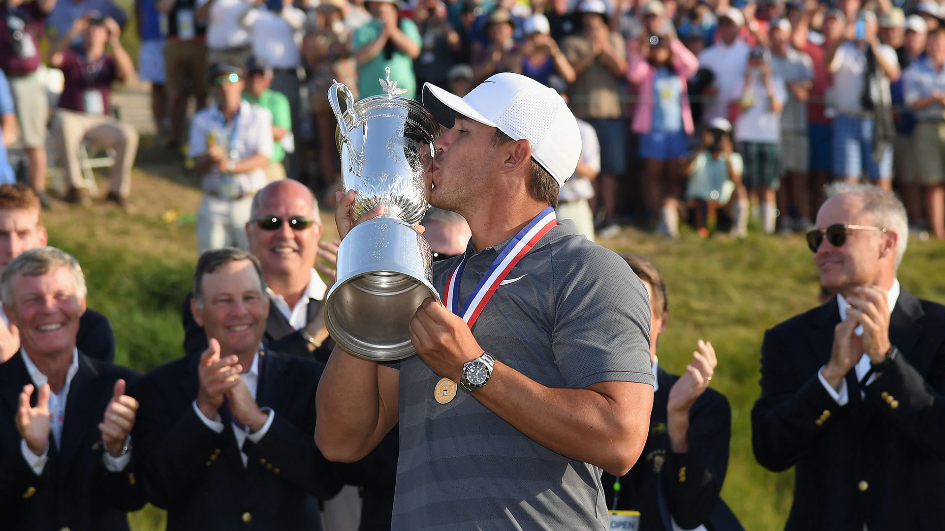 Koepka wins U.S. Open for second straight year