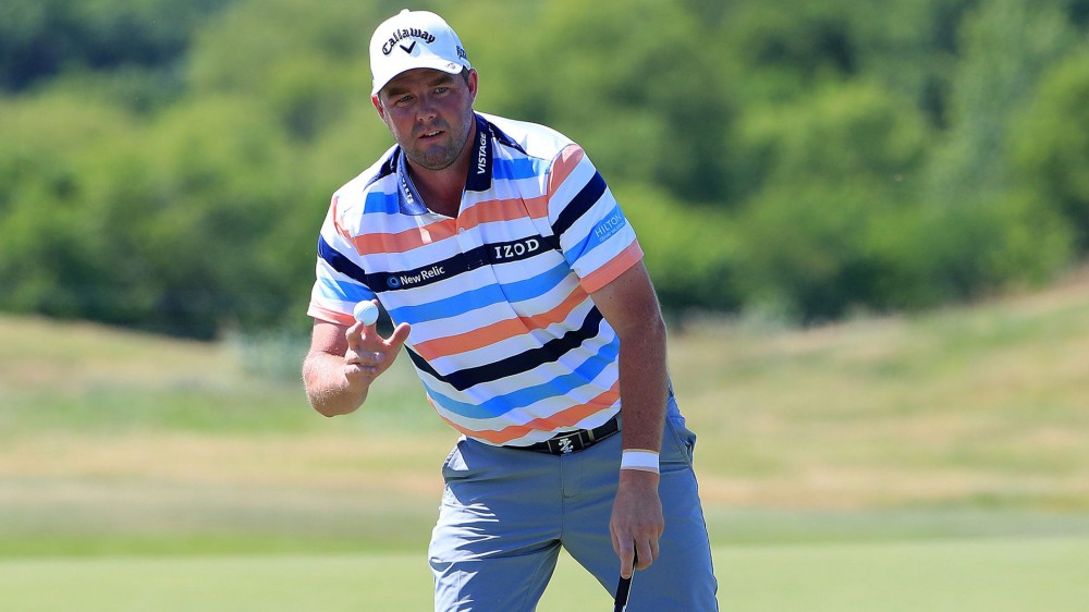 Leishman leads Byron Nelson after 61