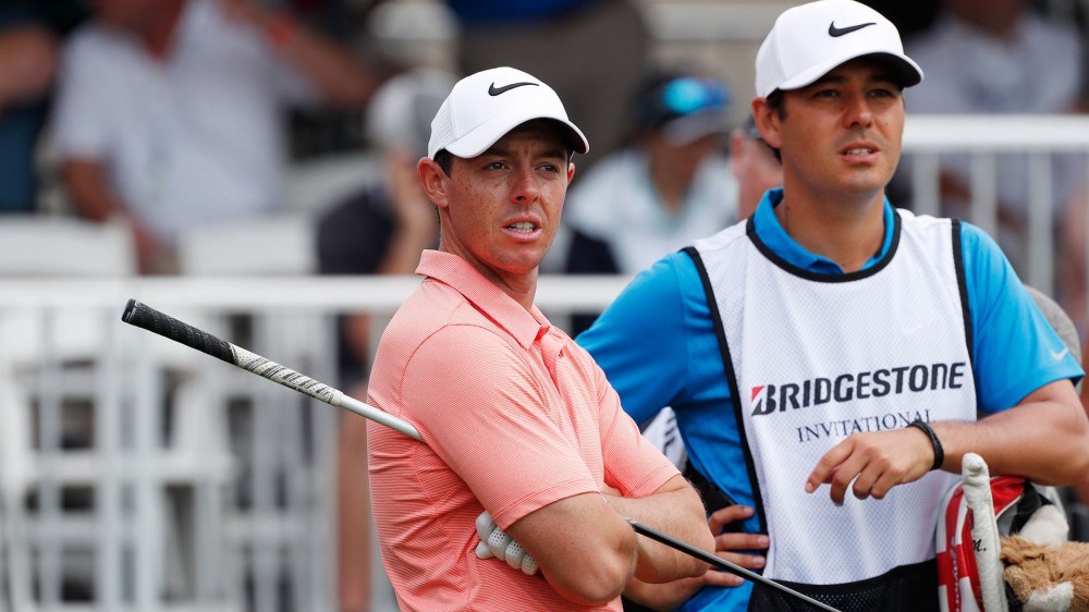 McIlroy (T-3) shifts focus from caddie to player