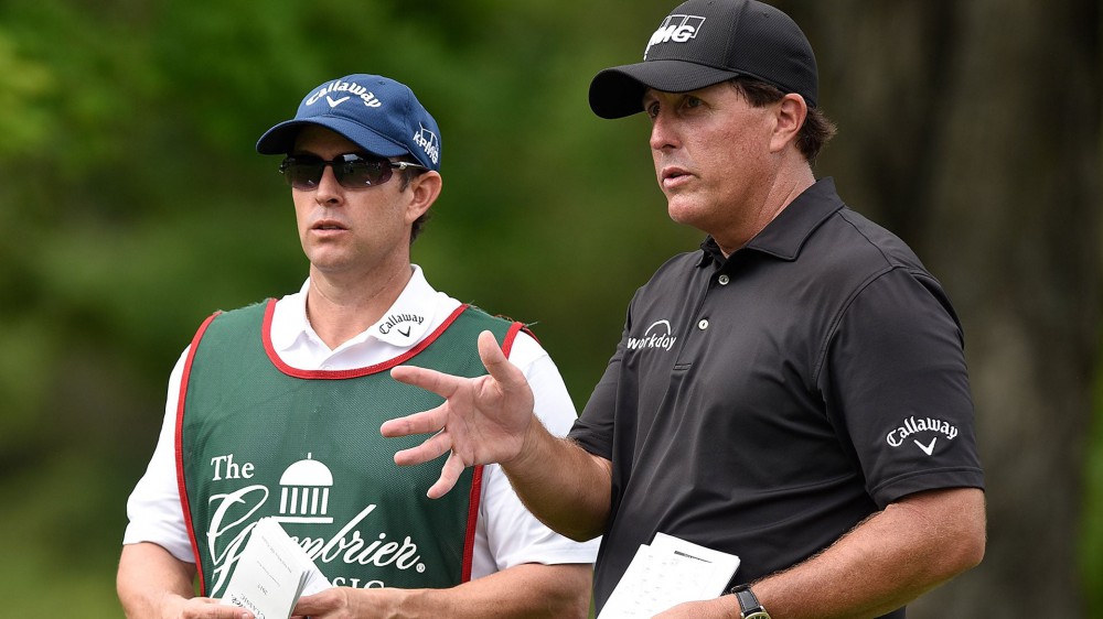 Mickelson closes with 64 at Greenbrier