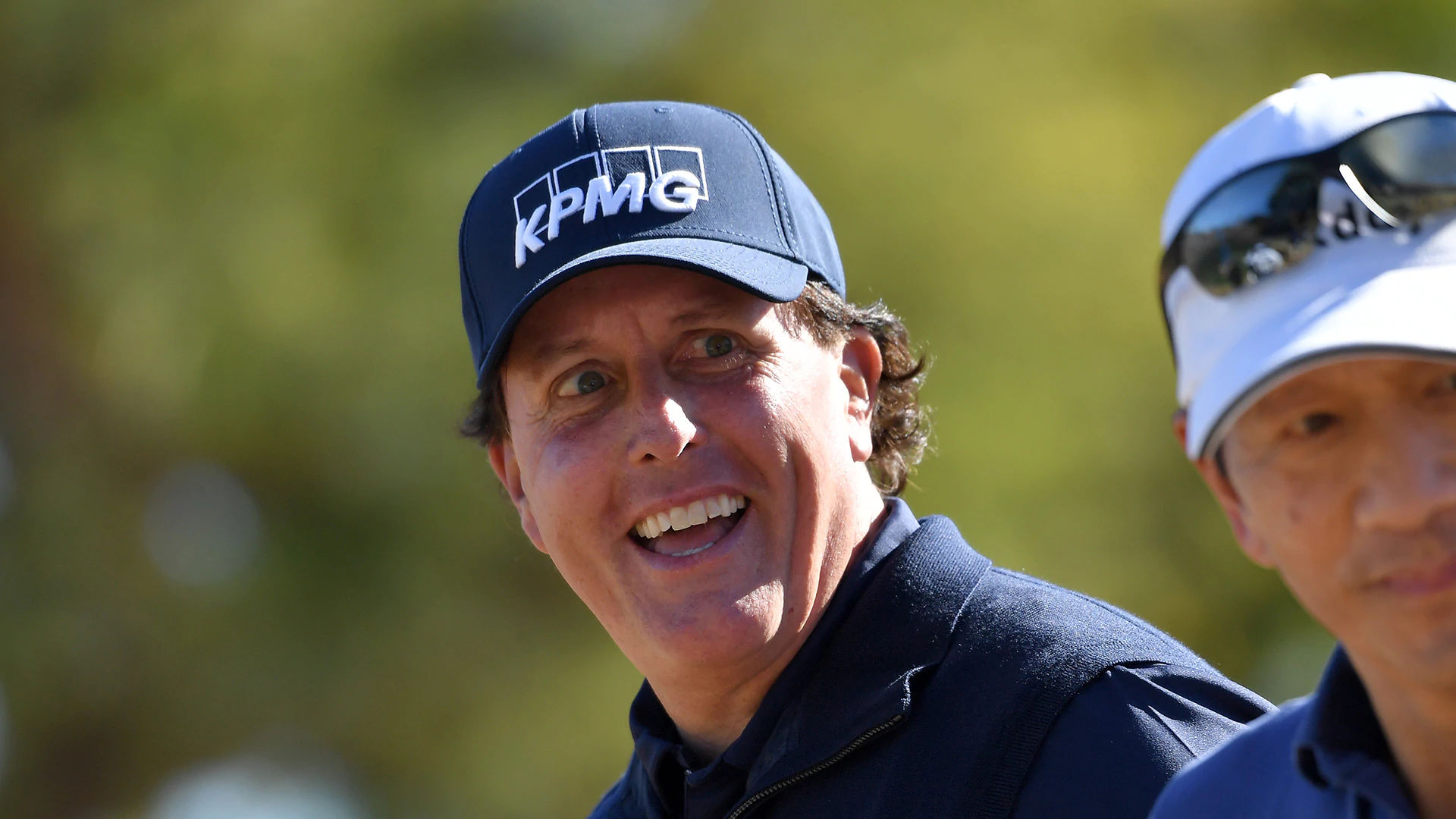 Mickelson still leads after 54 holes of Desert Classic