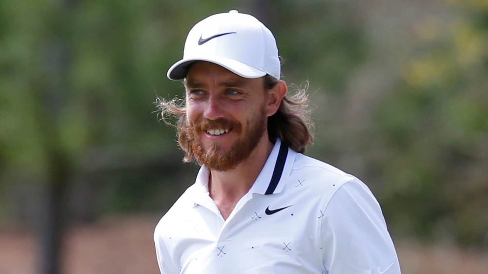 Moliwood, Part II? Fleetwood, in search of first Tour title, shares Players leads