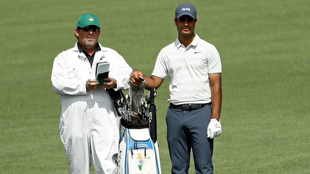 Sharma enlists Duval's old caddie for Masters