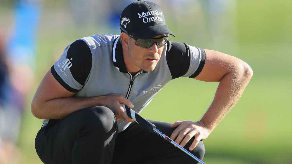 Stenson putts his way to one-shot lead at Bay Hill
