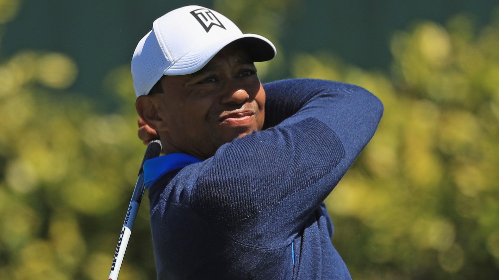 Tiger angered by double bogey, but recovers