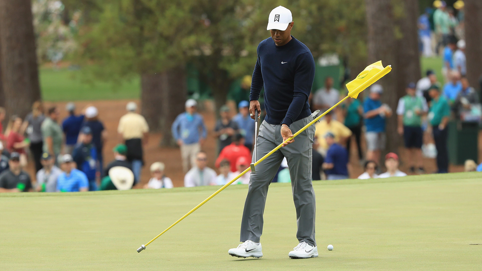 Woods: Putting with the pin in could be 'advantageous' at Augusta