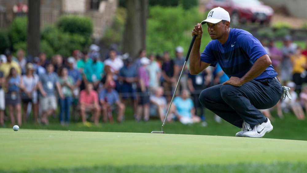 Woods misses five putts inside 8 feet in round of 67