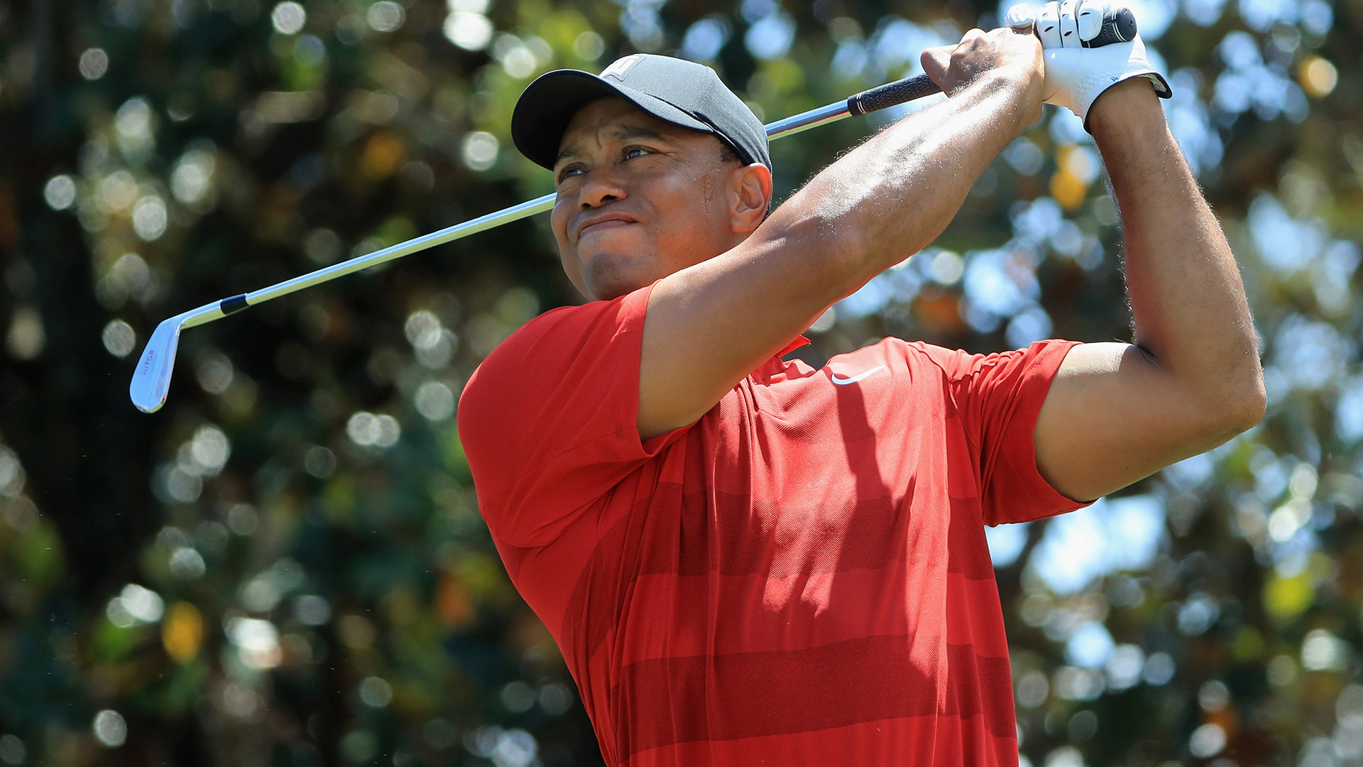 Woods moves into top 25 in U.S. Ryder Cup race