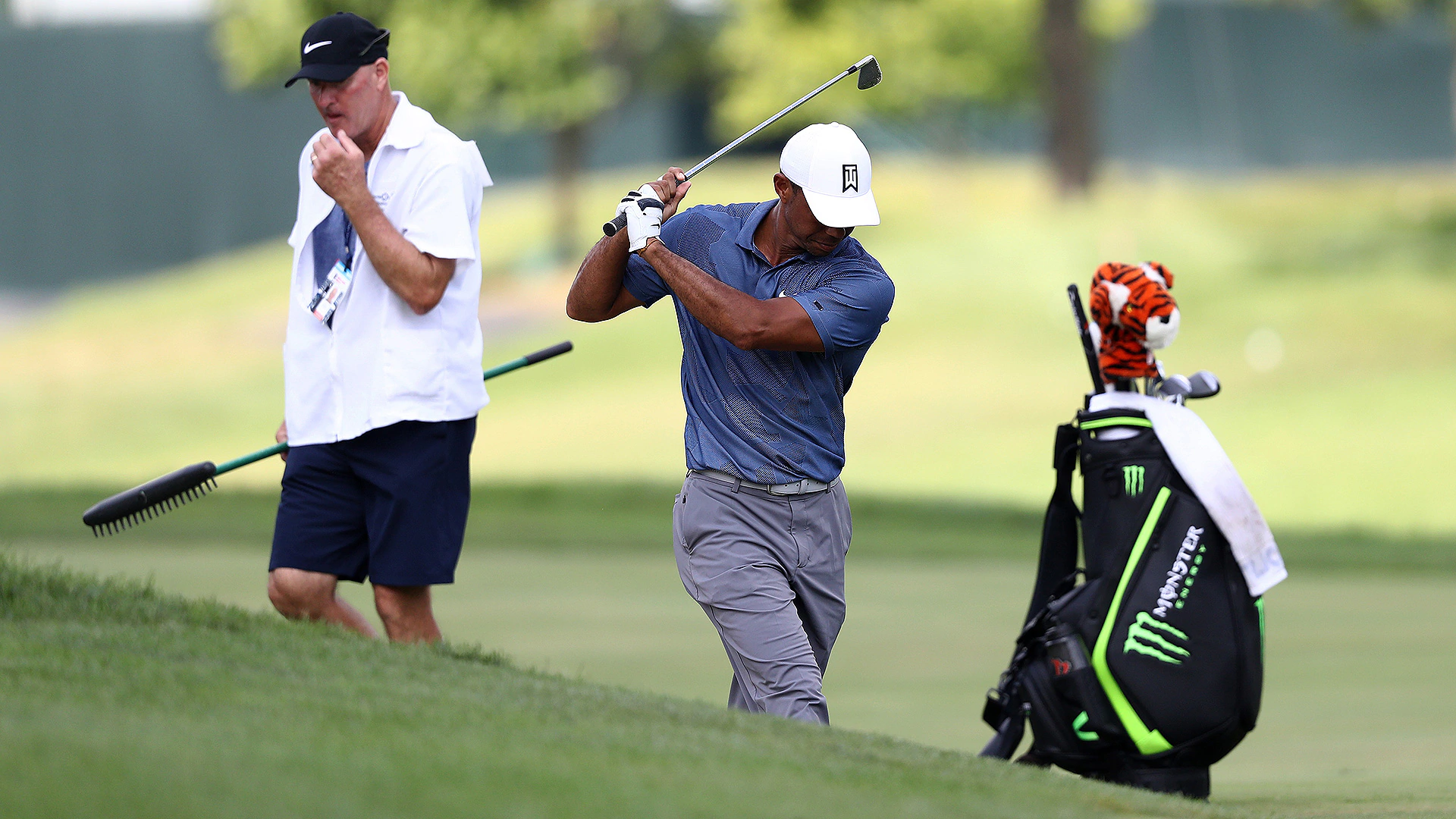 TT Postscript: Tiger Woods struggles with swing and body in second-round 76 2