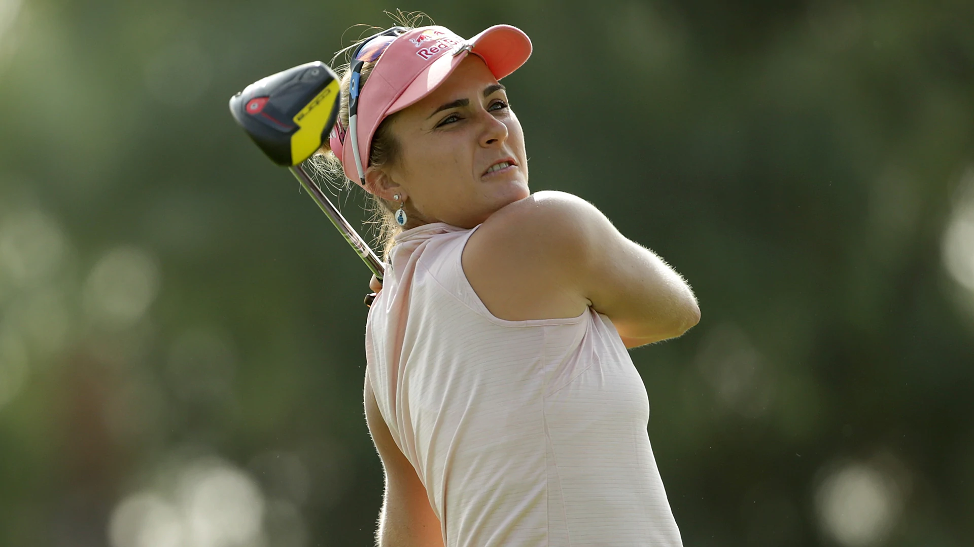New putting grip among changes for Lexi Thompson (70) at ANA 2