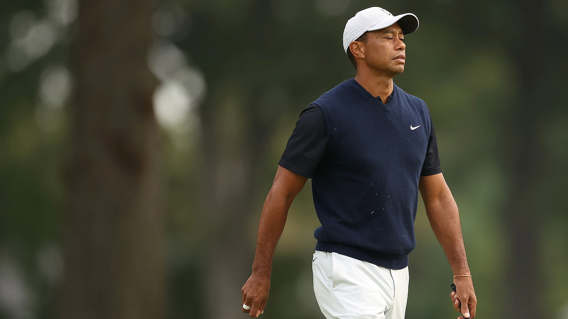 Tiger Tracker Postscript: Woods wastes great putting day, shoots 73 at U.S. Open 4