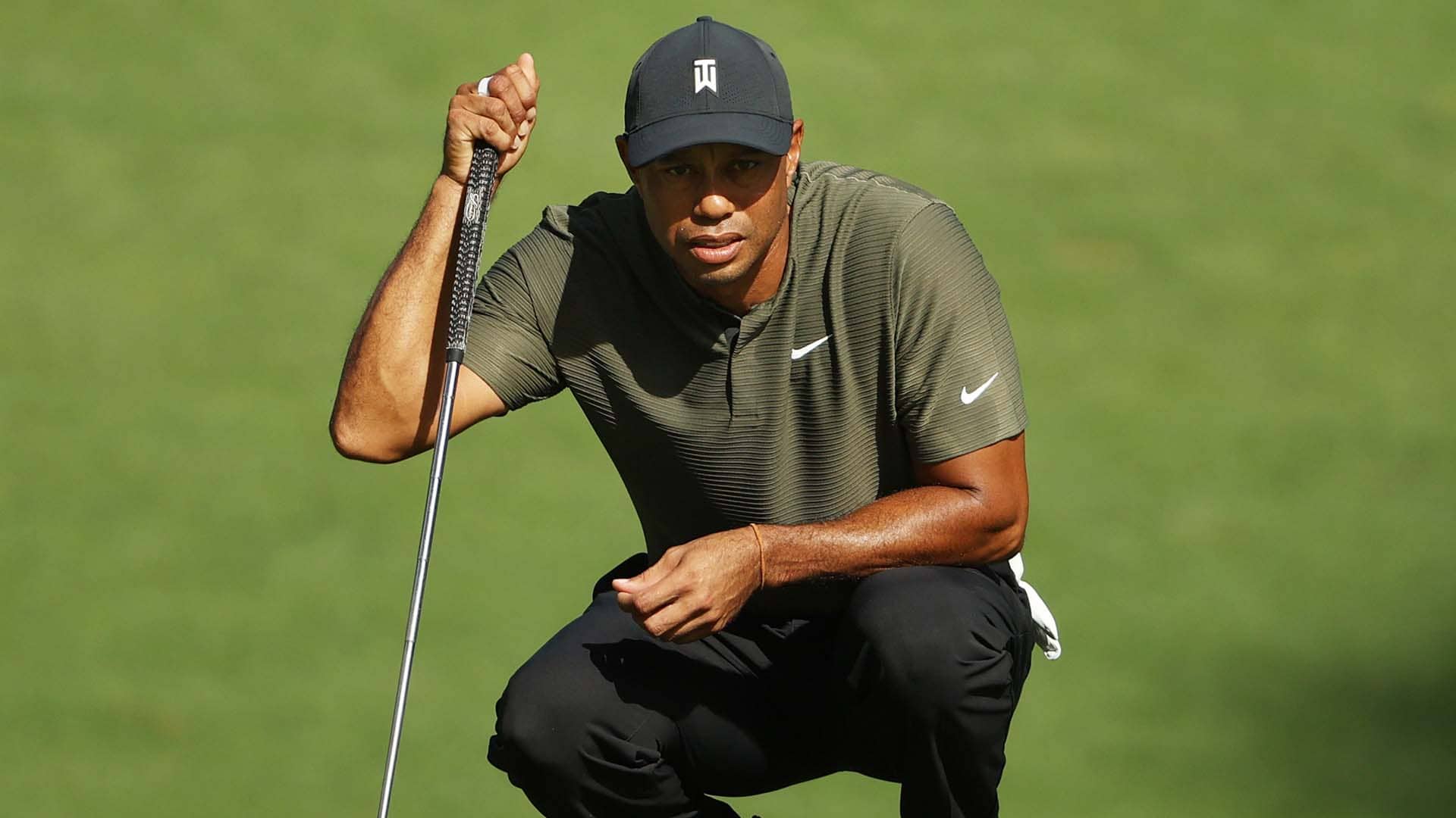 Highlights: Tiger Woods off to hot start at Masters
