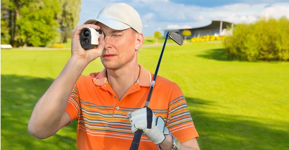 The 7 Best Golf Rangefinders ⛳ [2021 Reviews &amp; Guide] |