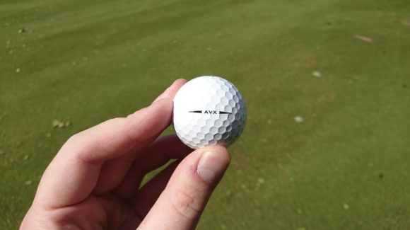 REVIEW - The low-spinning, low-launching Titleist AVX - bunkered.co.uk